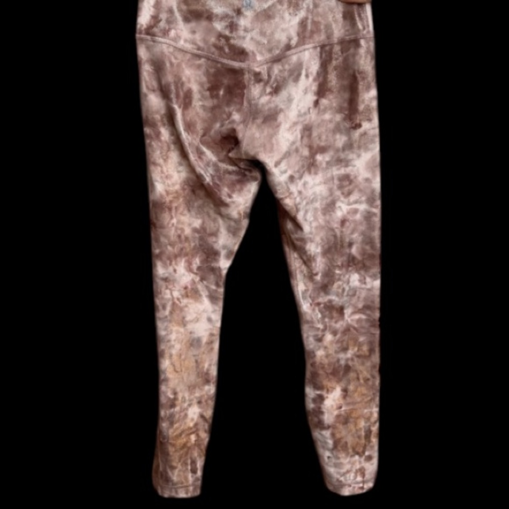 NWOT Lululemon Align High-Rise Pant 25" *Shine, Size 4 - Picture 6 of 9